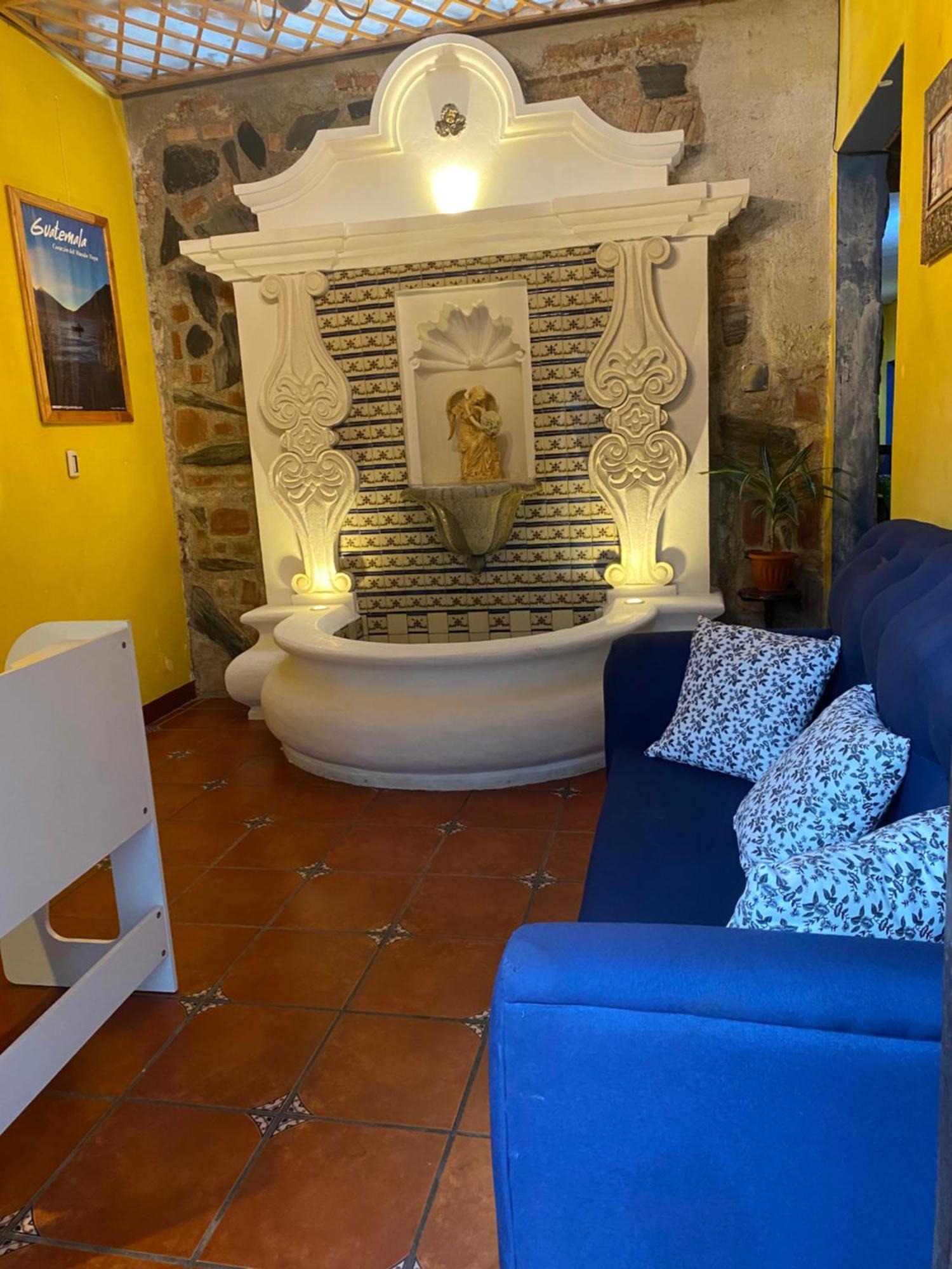 Hotel Posada Gutierrez Antigua Exteriér fotografie